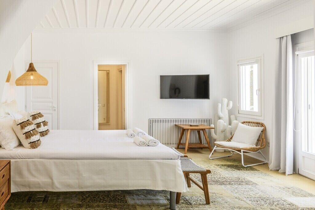 Photo of Bedroom in Tourlos