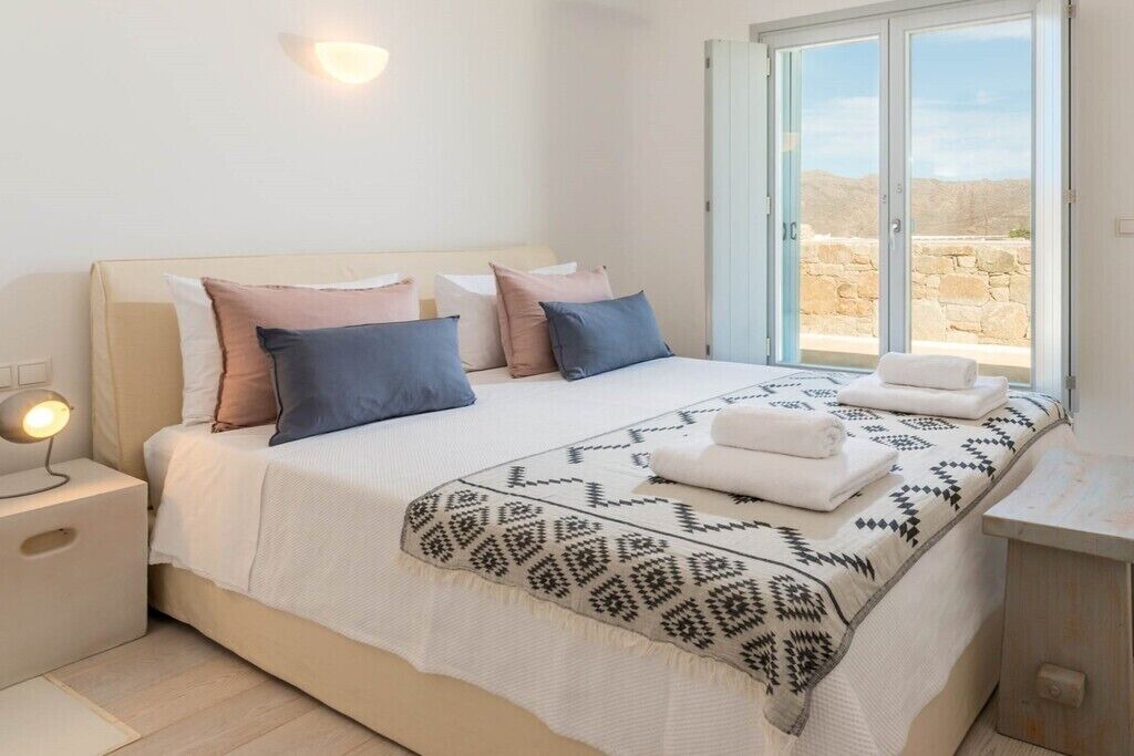 Photo of Bedroom in Tourlos