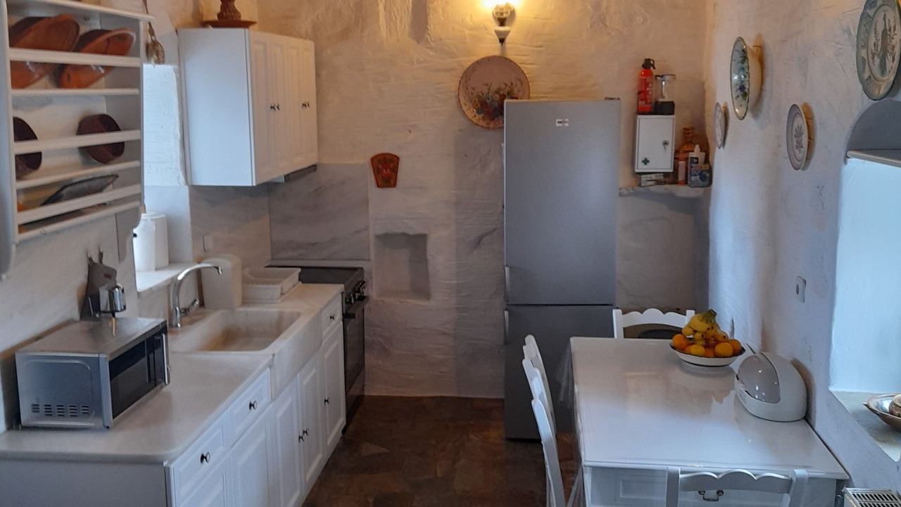 Photo of Kitchen in Paros