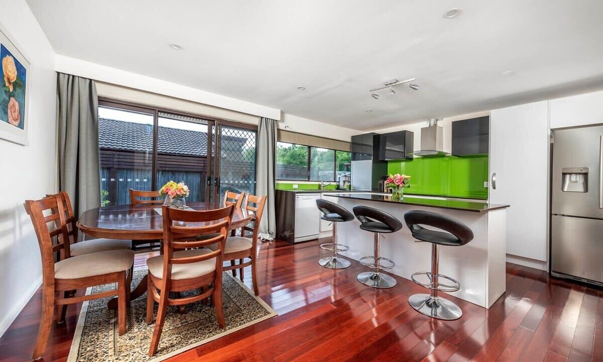 Photo of Others in Narrabundah