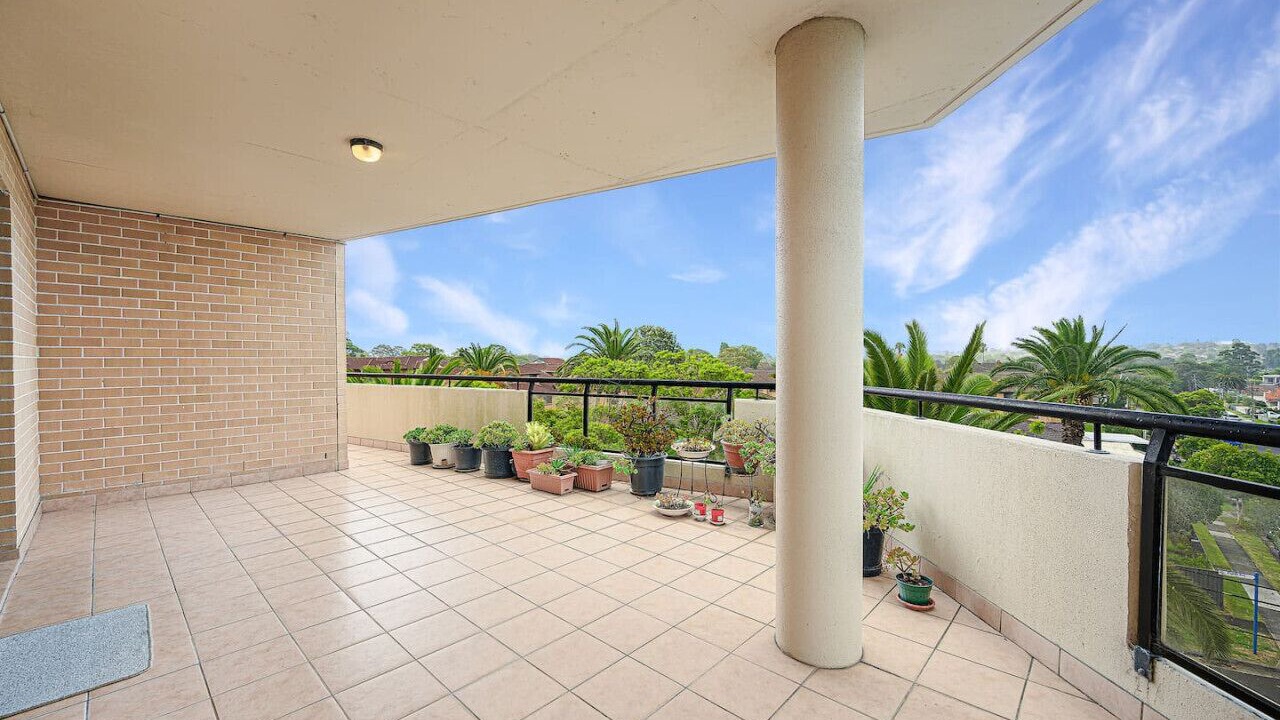 Photo of Patio Balcony in Campsie