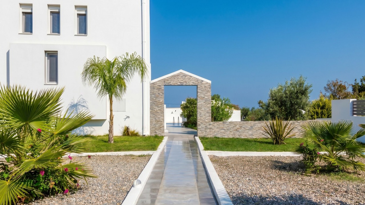 Photo of Outdoor in Tingaki