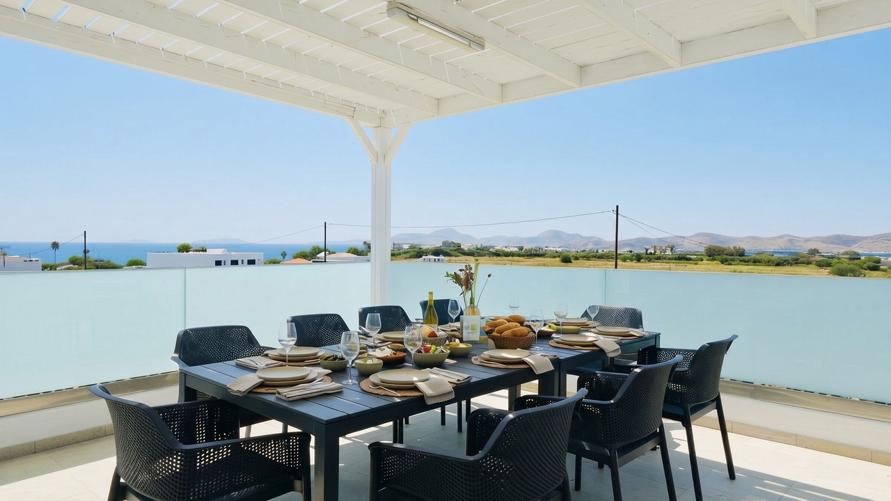Photo of Outdoor in Tingaki