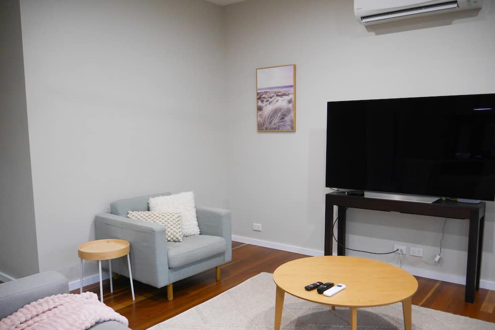 Photo of Livingroom in Caringbah South