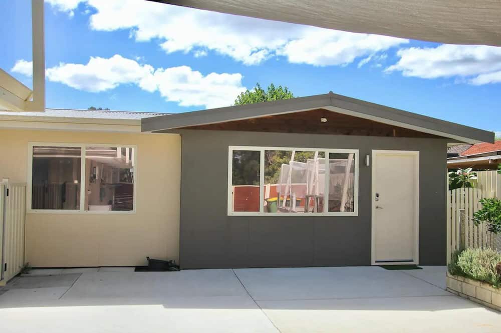 Photo of Outdoor in Thornlie