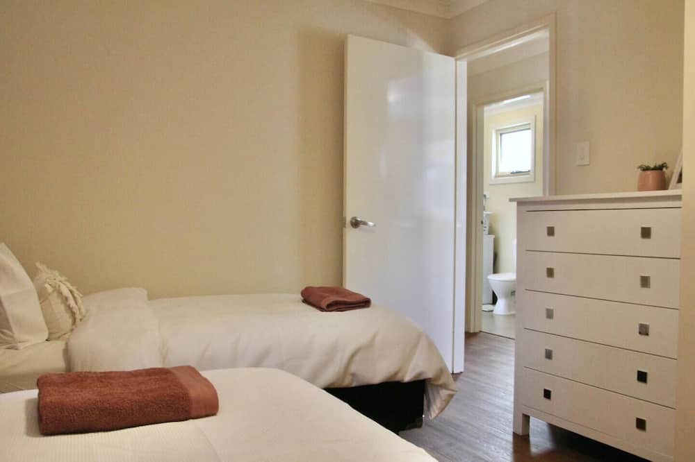 Photo of Bedroom in Thornlie