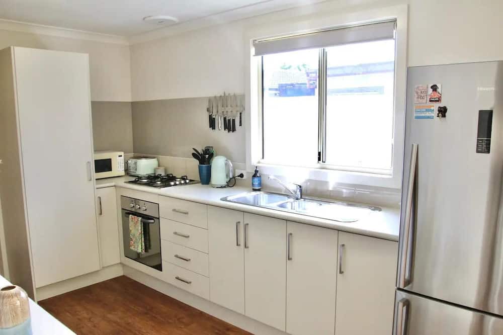 Photo of Kitchen in Thornlie