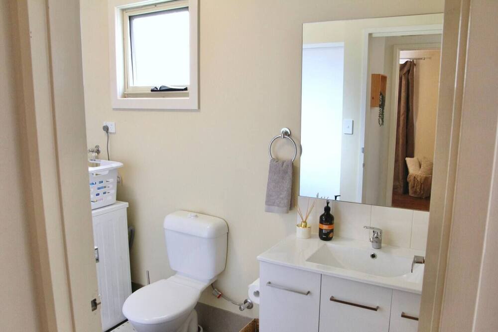 Photo of Bathroom in Thornlie