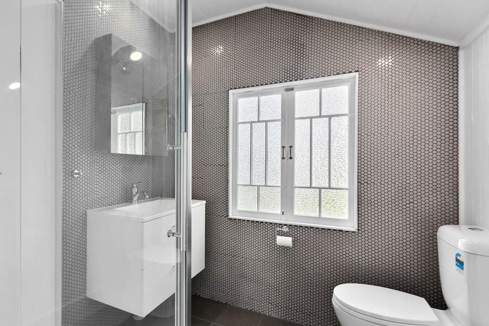 Photo of Bathroom in Maryborough