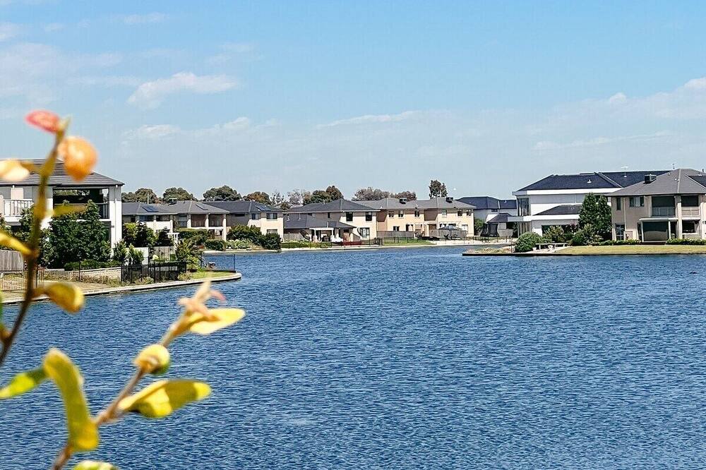 Photo of Others in Sanctuary Lakes