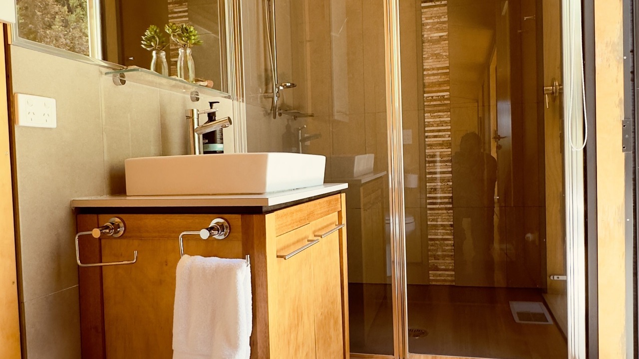 Photo of Bathroom in Police Point