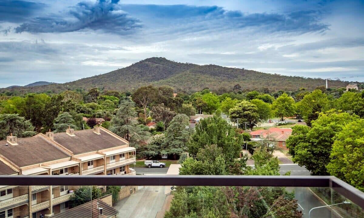 Photo of Outdoor in Reid