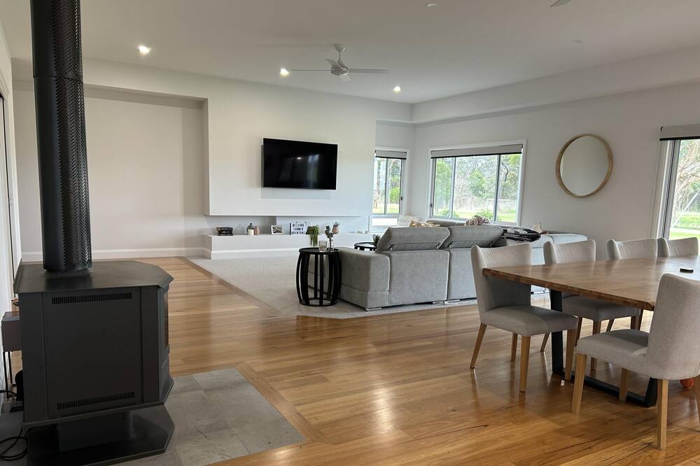 Photo of Livingroom in Yarram