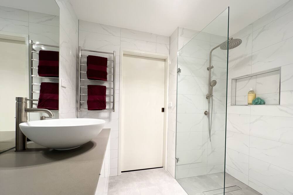 Photo of Bathroom in Central Coast