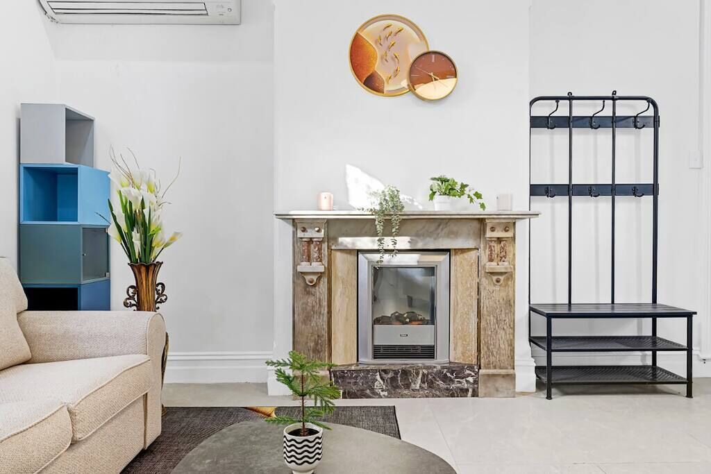 Photo of Livingroom in Glebe