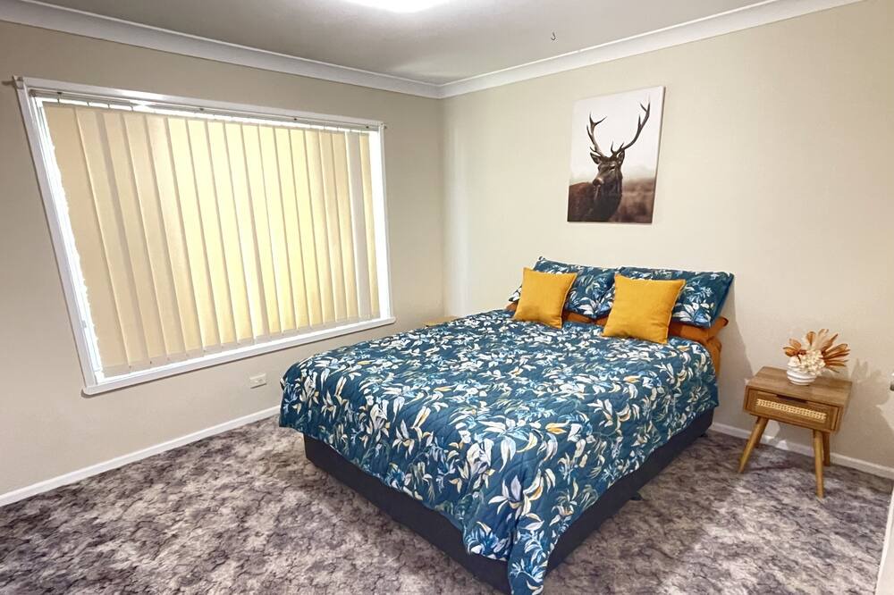 Photo of Bedroom in Inverell