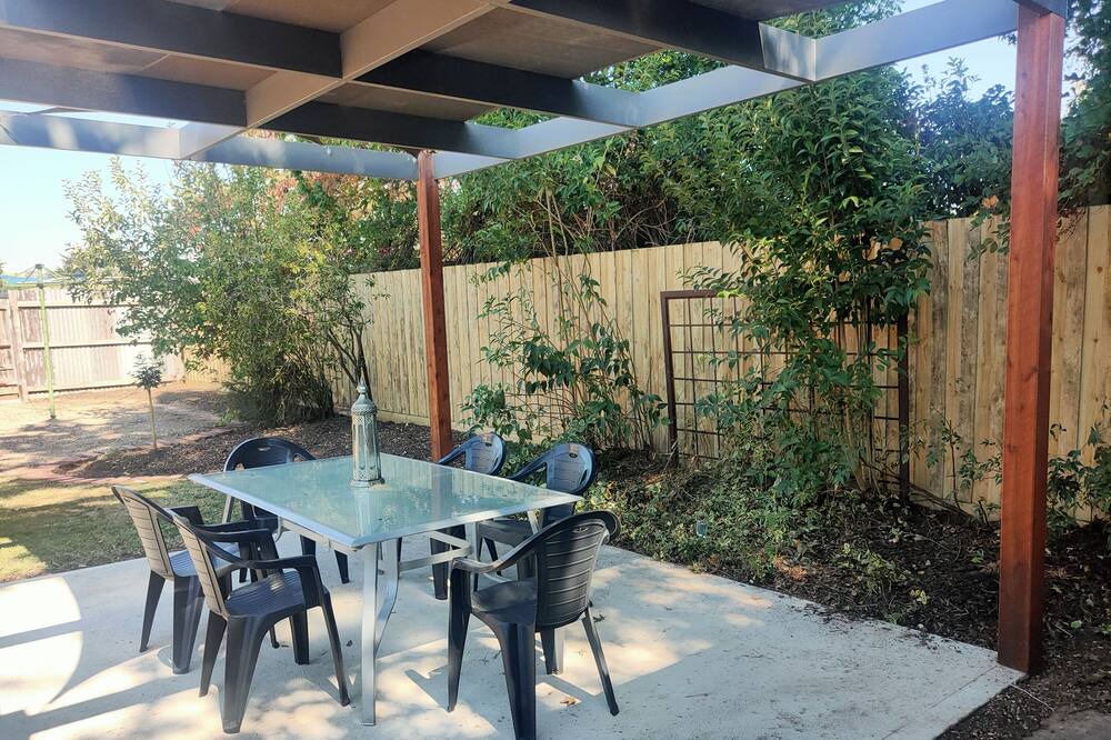 Photo of Outdoor in Mansfield