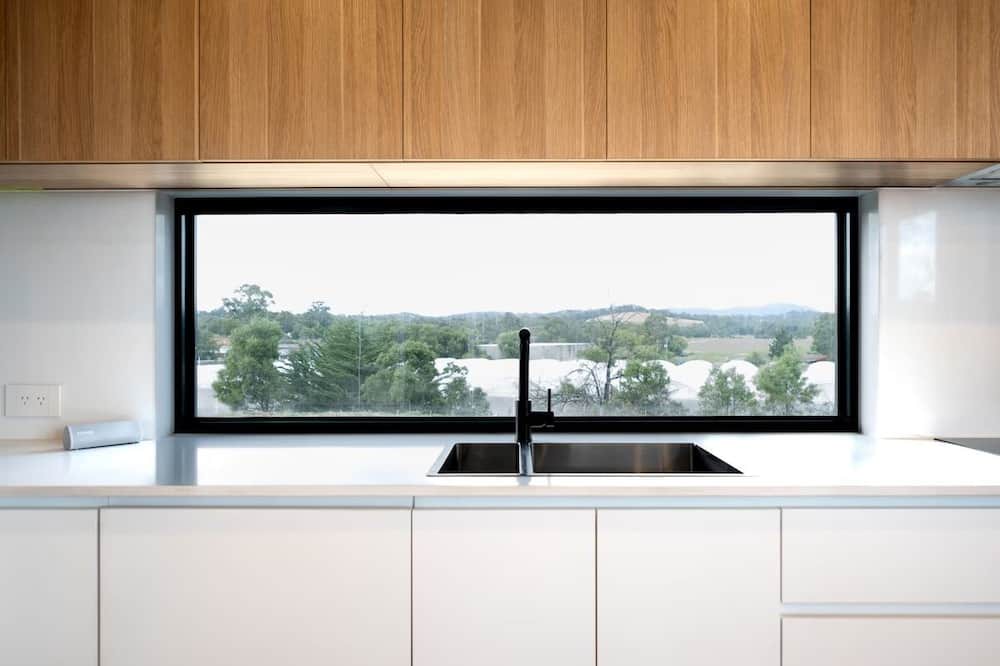 Photo of Kitchen in Coldstream