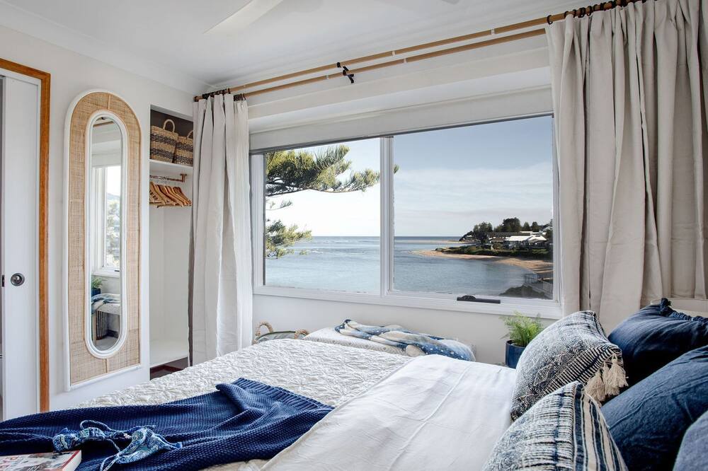Photo of Bedroom in Blue Bay