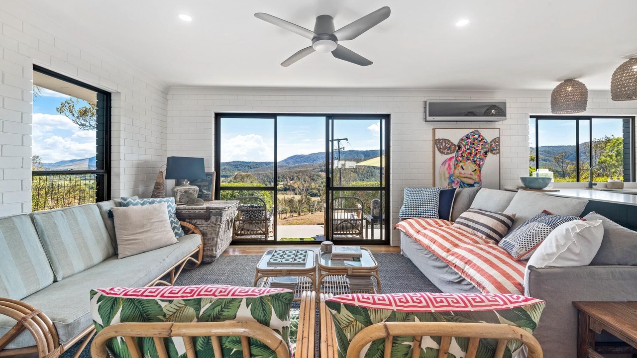 Photo of Livingroom in Kidaman Creek