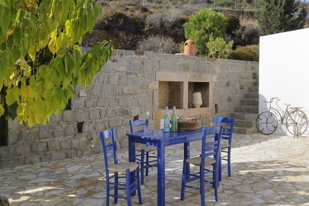 Photo of Outdoor in Grikos