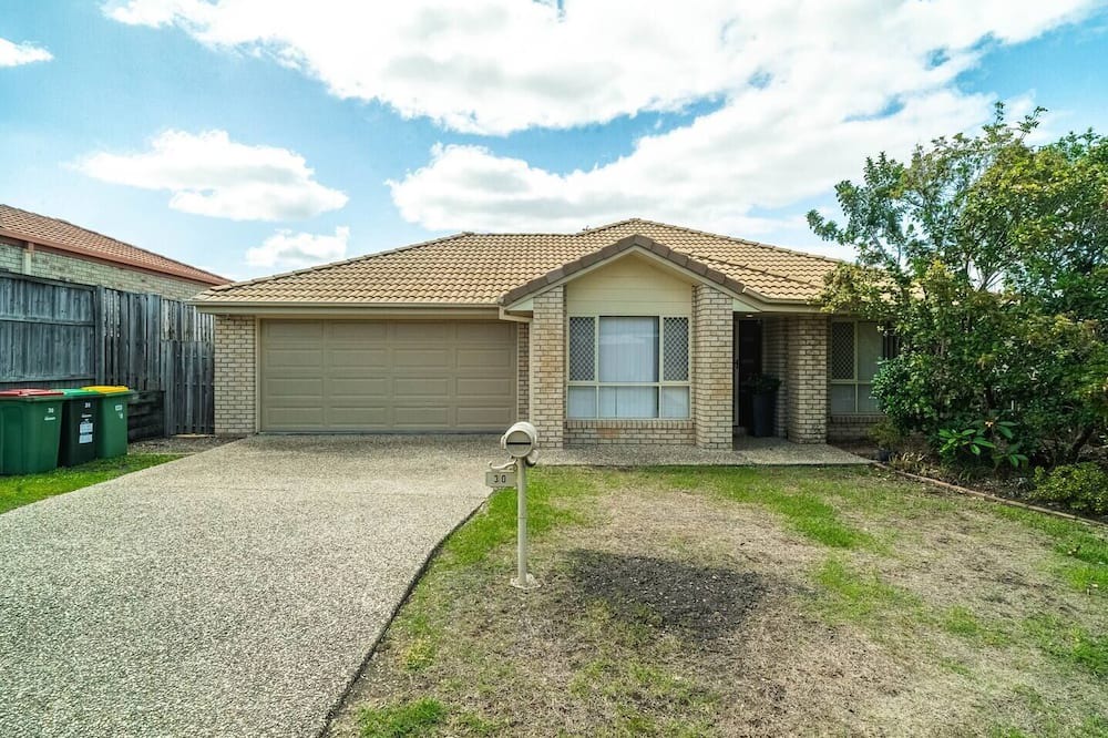Photo of Others in Upper Coomera