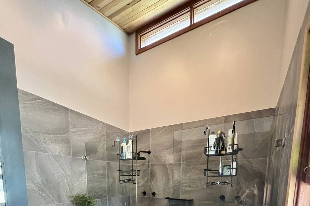 Photo of Bathroom in Bungwahl