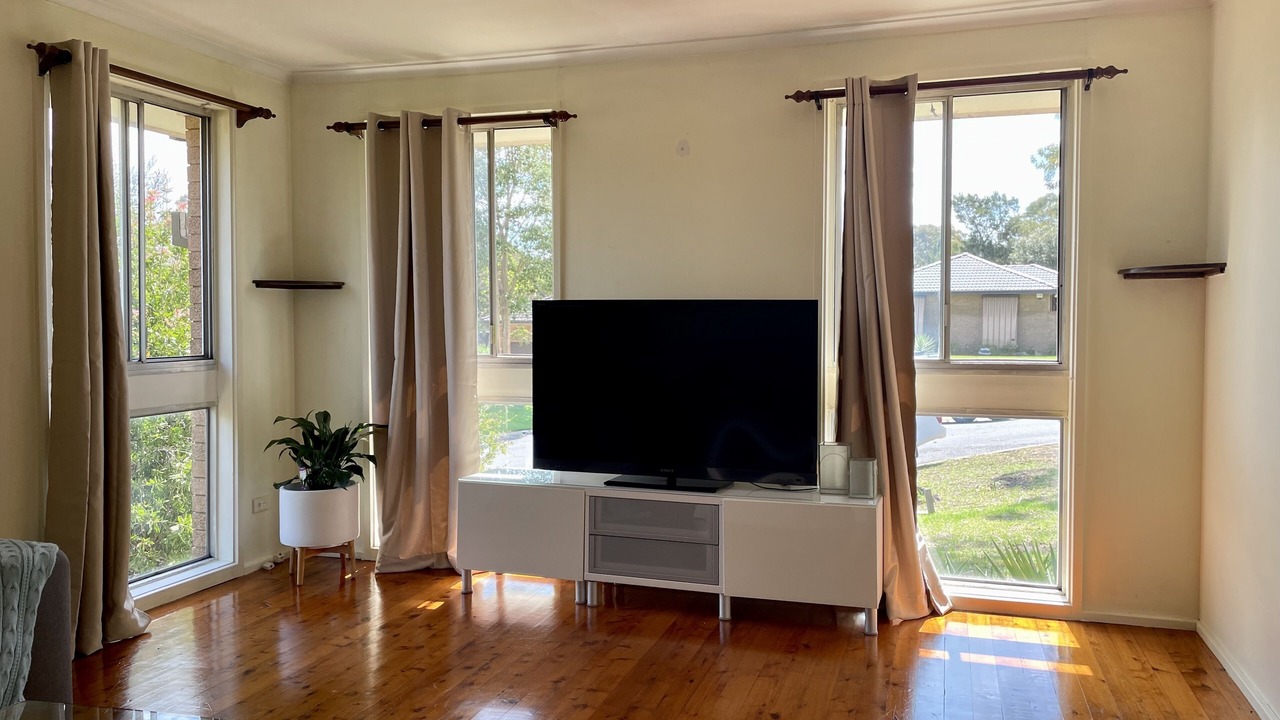 Photo of Livingroom in Eschol Park