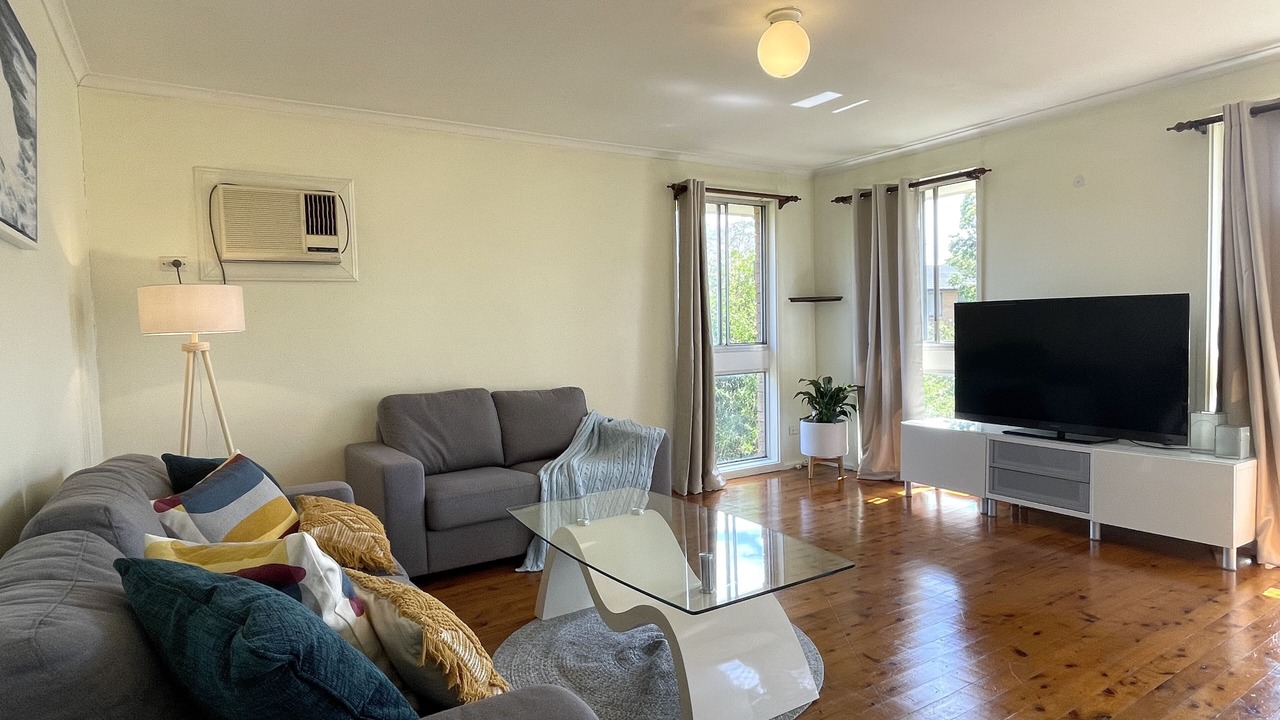 Photo of Livingroom in Eschol Park