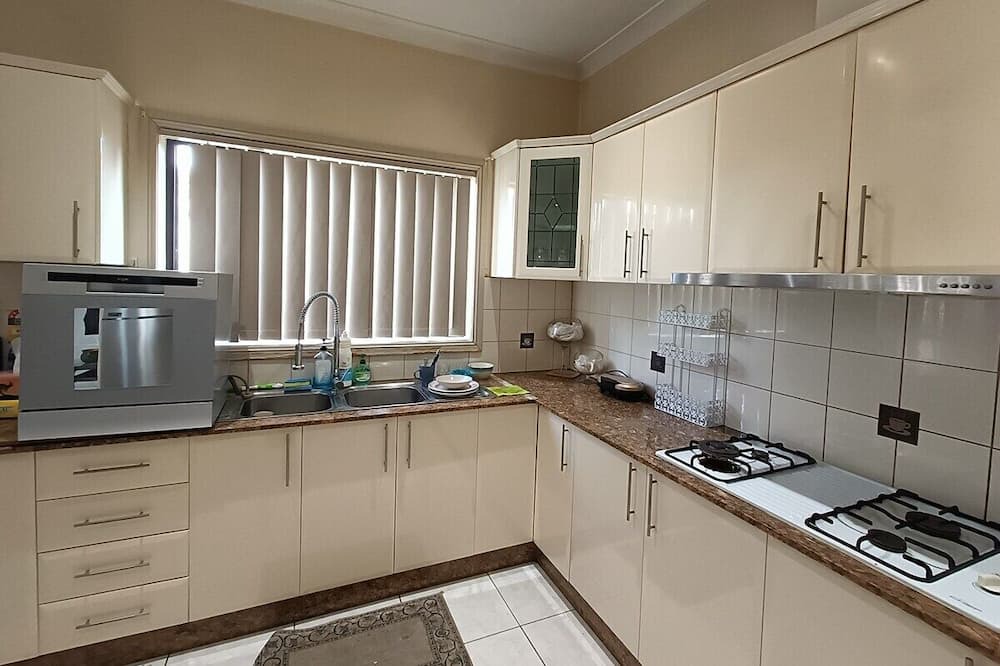 Photo of Kitchen in Guildford