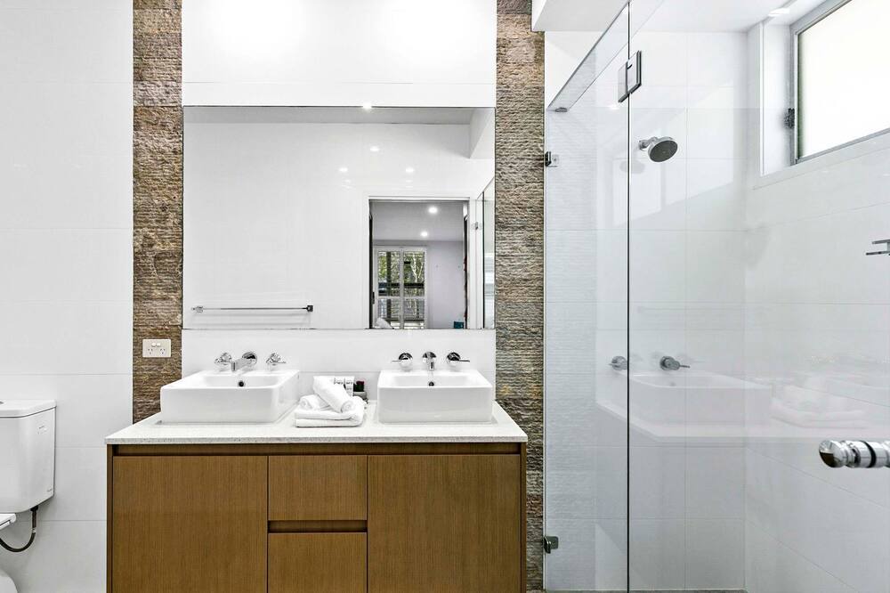 Photo of Bathroom in Kawungan