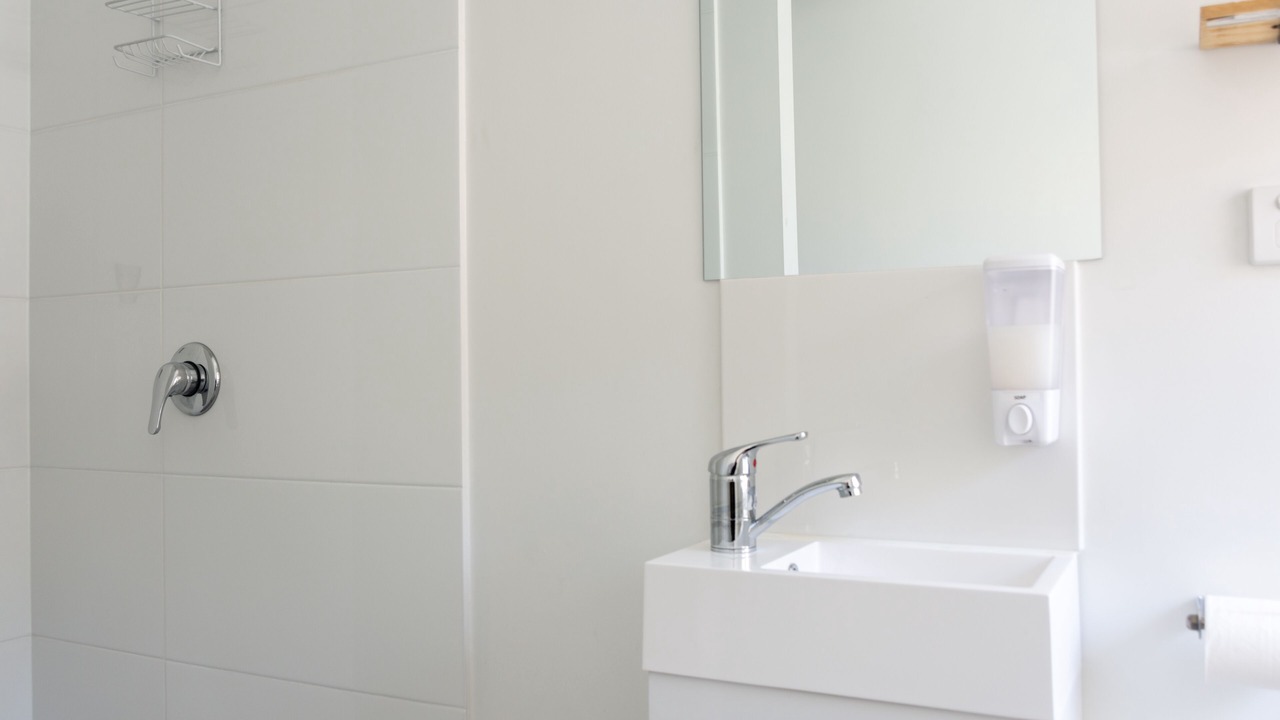 Photo of Bathroom in Tintinara