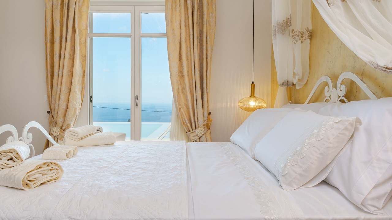 Photo of Bedroom in Elation