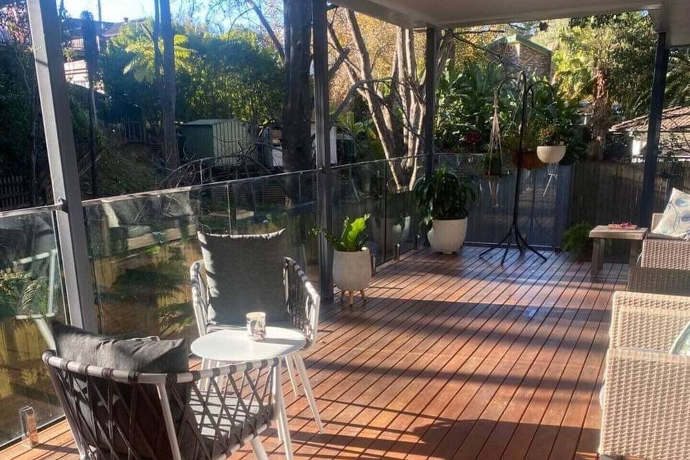 Photo of Patio Balcony in Point Clare