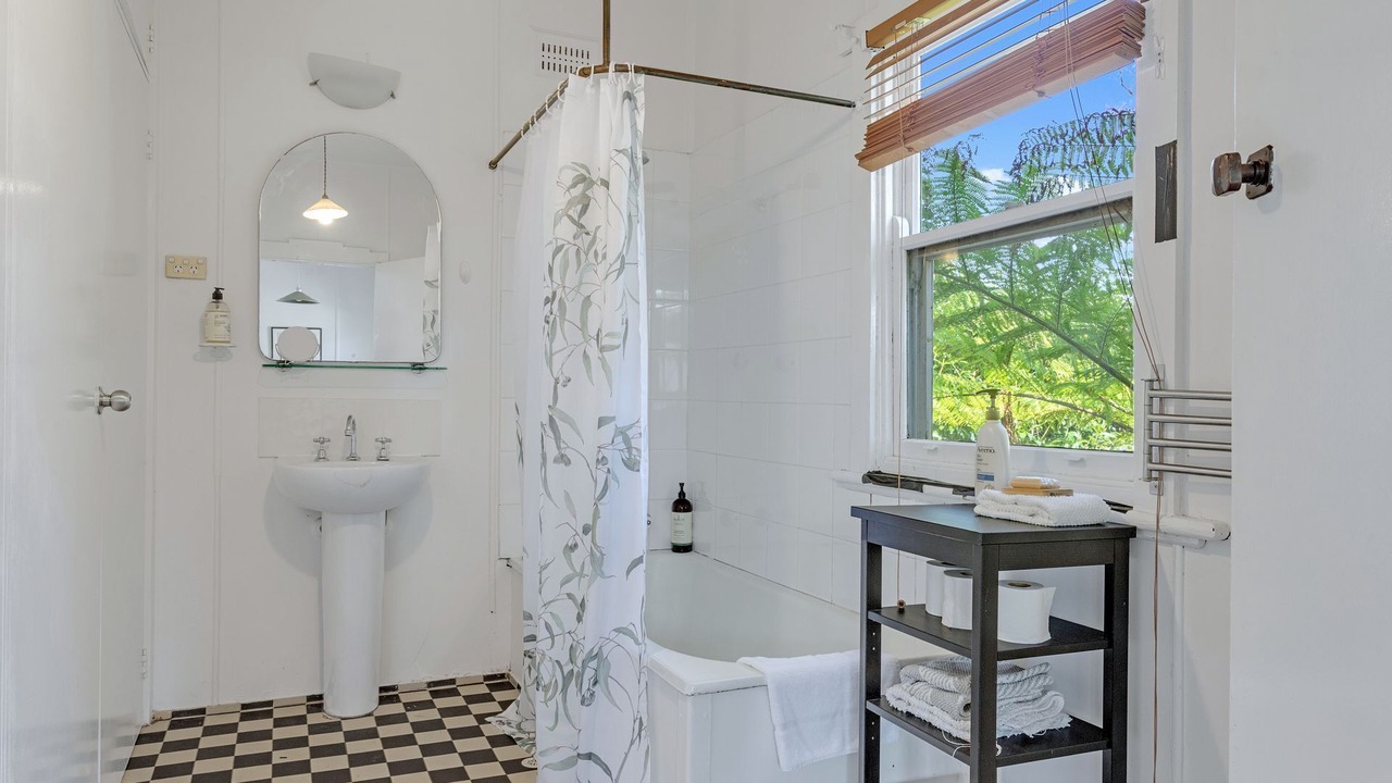 Photo of Bathroom in Erowal Bay