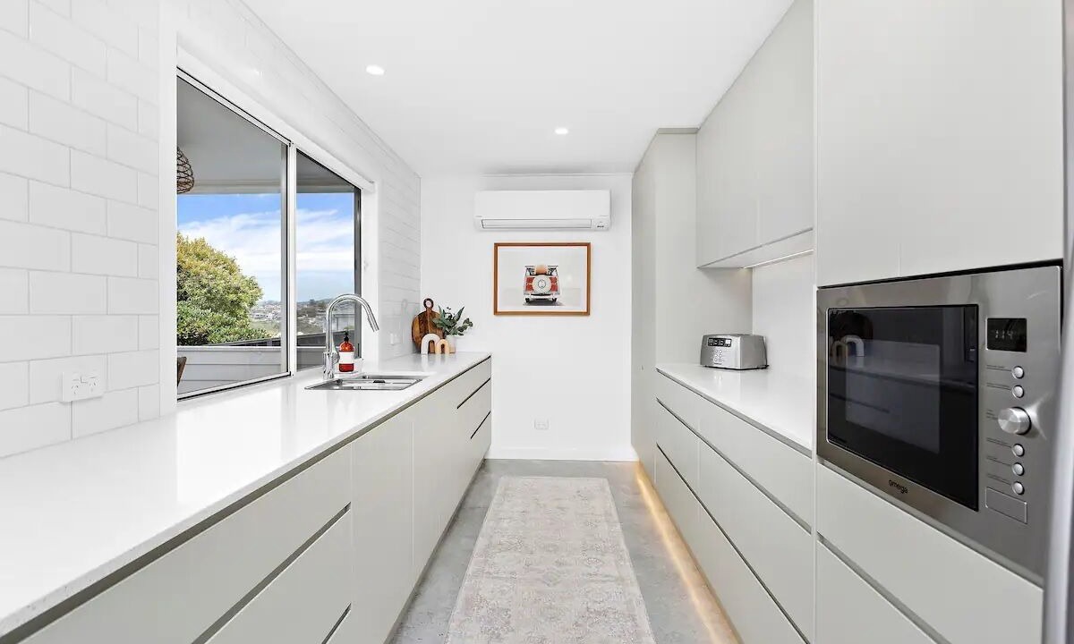 Photo of Kitchen in Kiama Downs