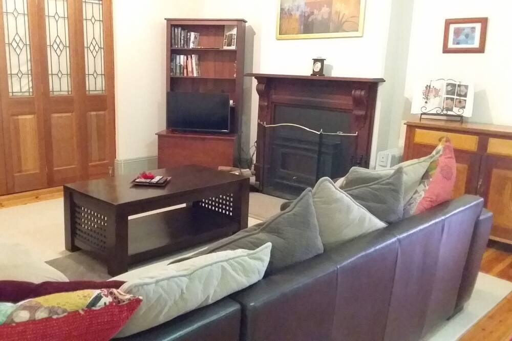 Photo of Livingroom in Waikerie
