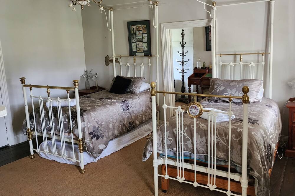 Photo of Bedroom in Hartley Vale