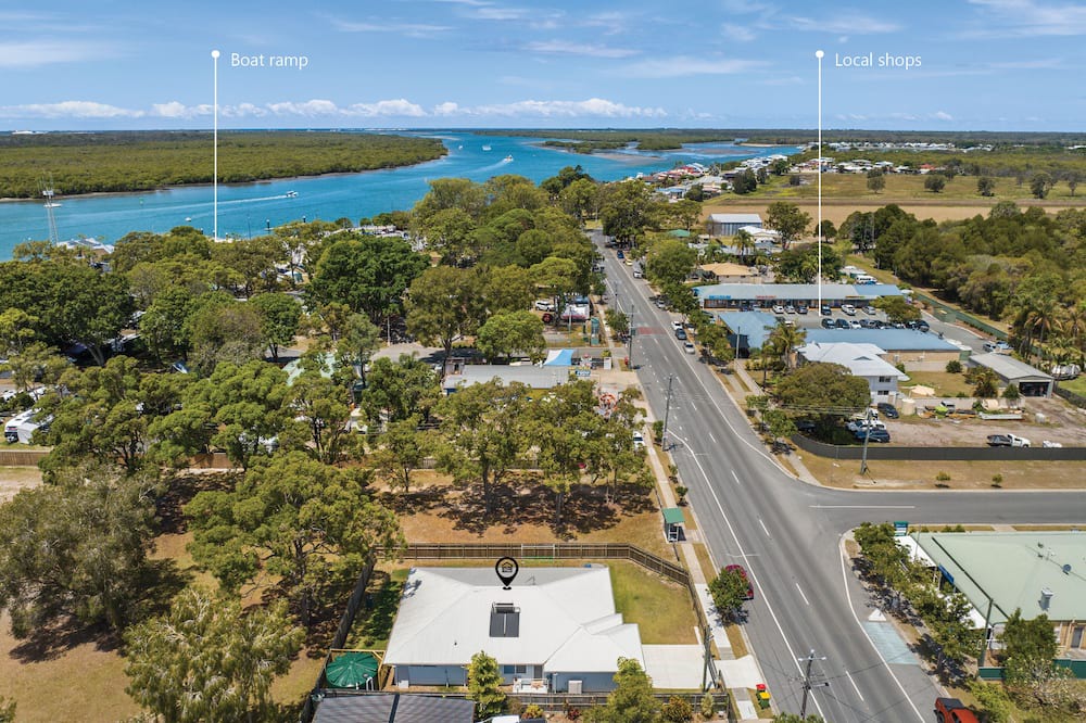 Photo of Outdoor in Jacobs Well