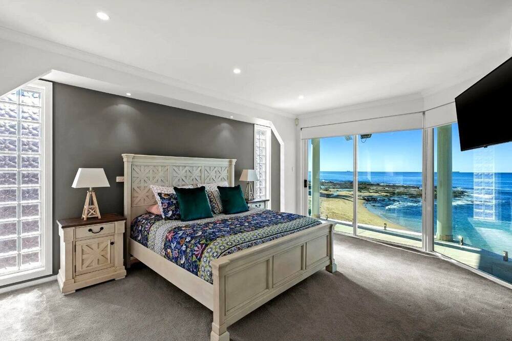 Photo of Bedroom in Blue Bay