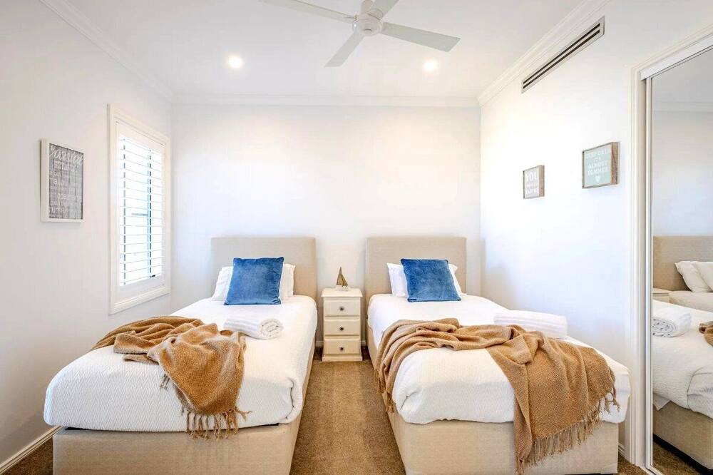 Photo of Bedroom in Blue Bay