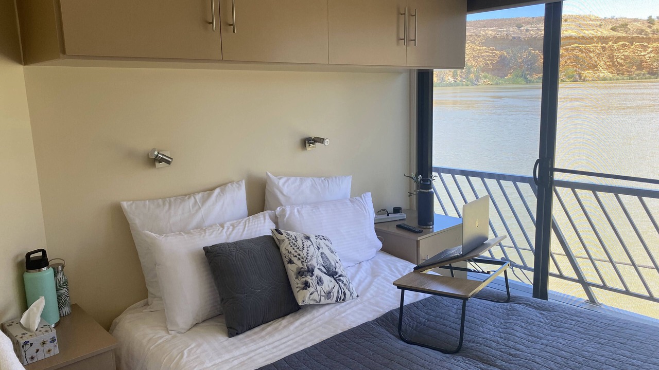 Photo of Bedroom in White Sands