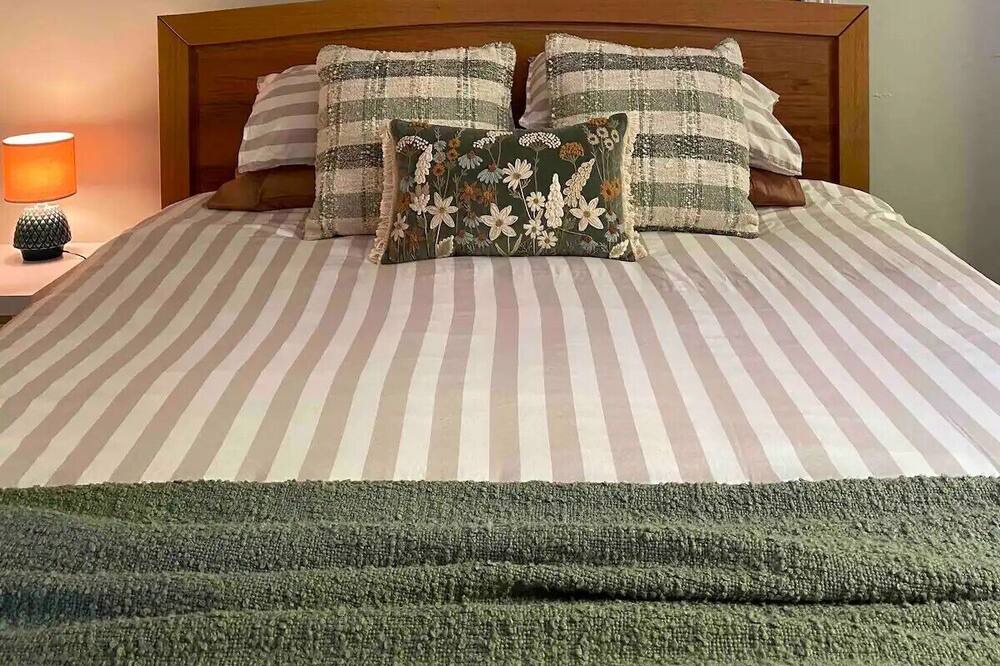Photo of Bedroom in Upper Wakefield