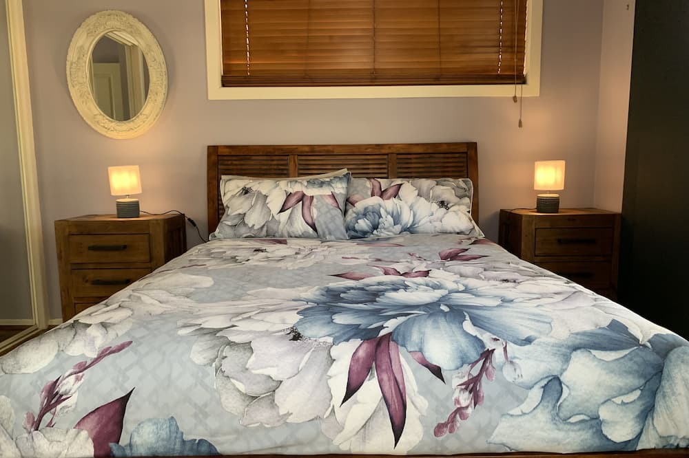 Photo of Bedroom in Landsborough