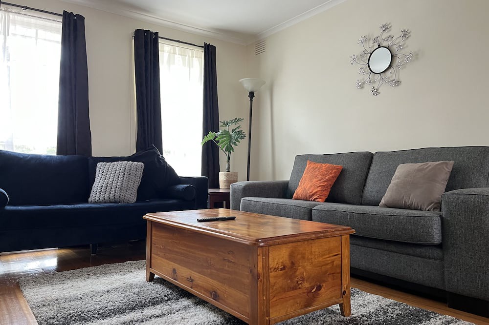Photo of Livingroom in Ferntree Gully