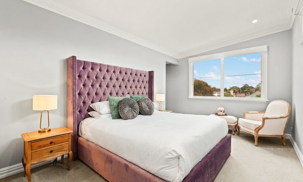 Photo of Others in Petersham