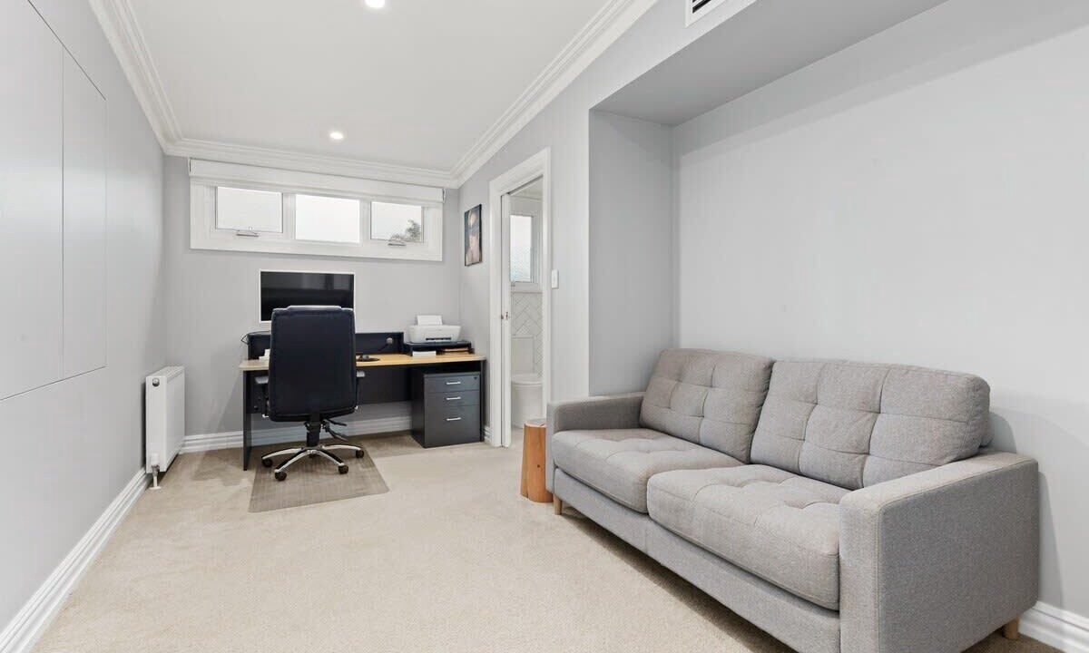 Photo of Livingroom in Petersham