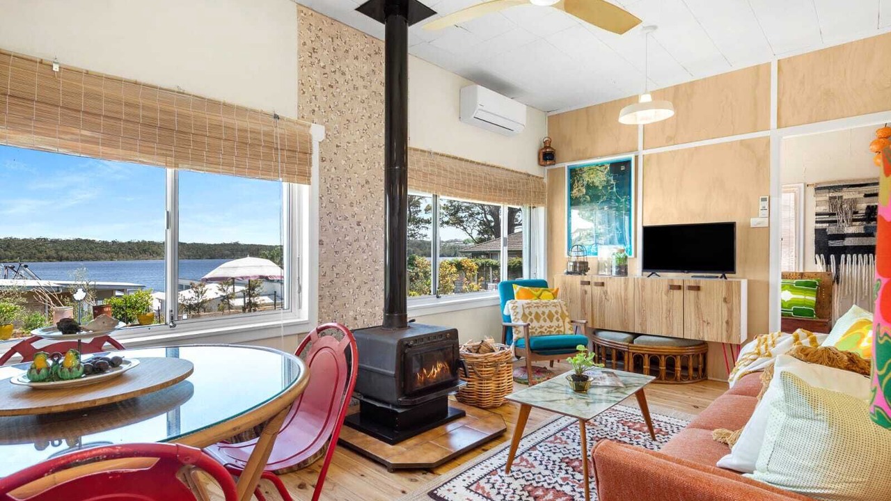 Photo of Livingroom in Erowal Bay