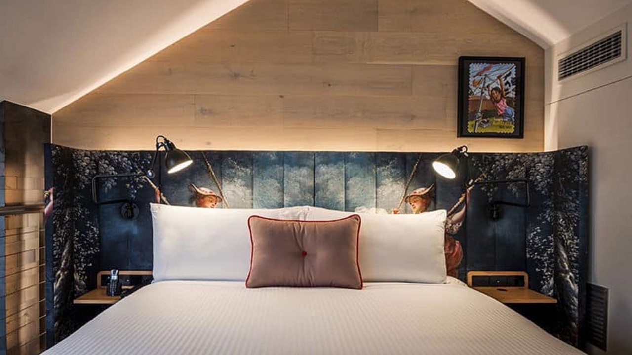 Photo of Bedroom in Woolloomooloo