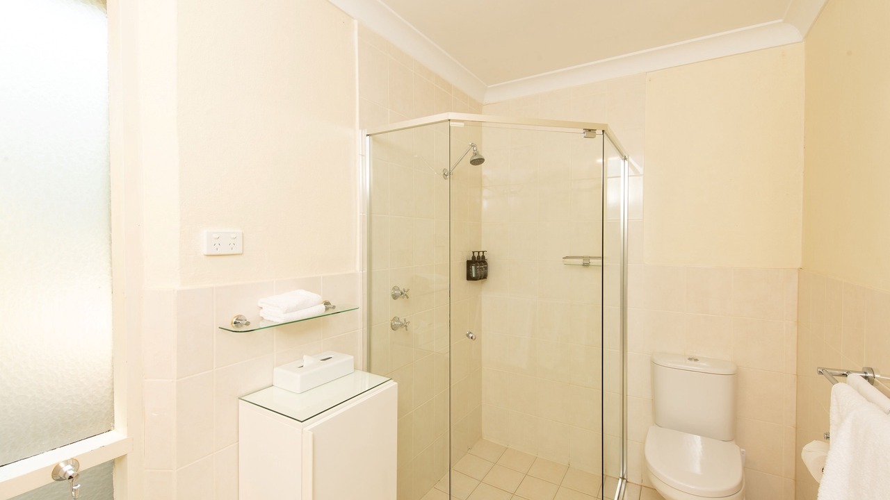Photo of Bathroom in American River